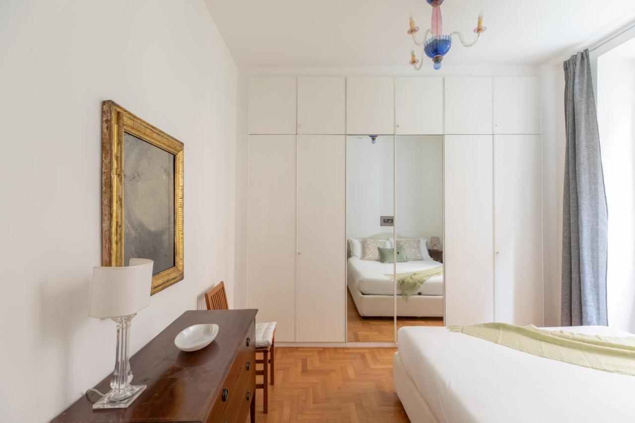 Iflat Red Roman Apartament ภายนอก รูปภาพ